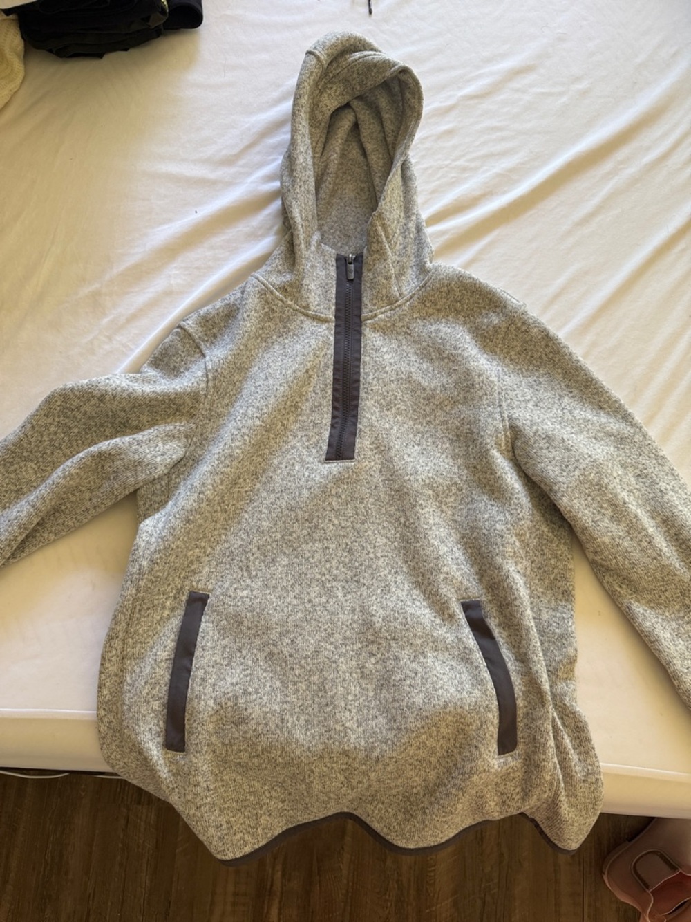 Women’s Lululemon Heather Gray Hooded Quarter Zip